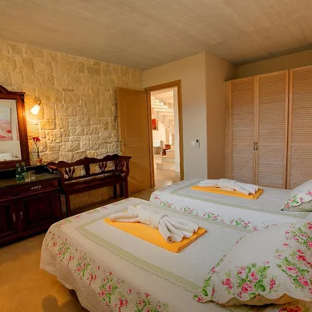 Willa Corali Ideales Mousata